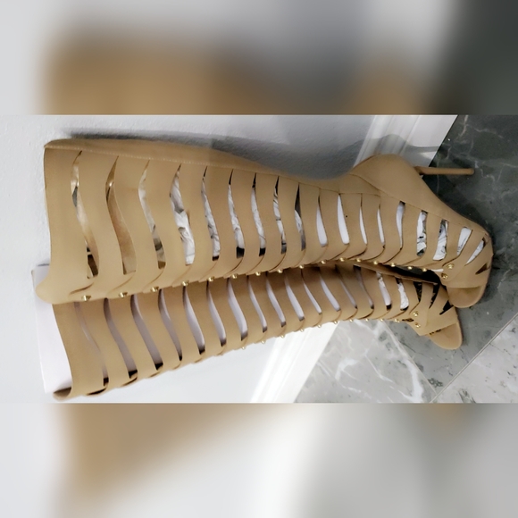 Bebe cut out boots - Picture 3 of 6